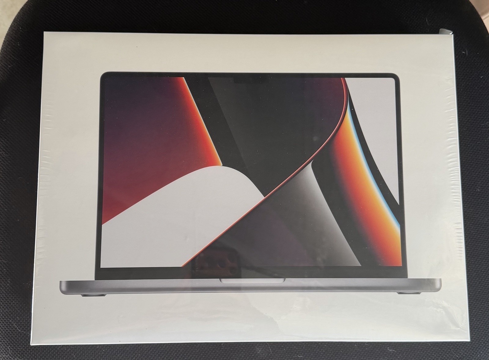 Apple MacBook Pro 14.2in M1 Pro 16GB 1TB SSD Silver Apple 16-Core GPU Brand New