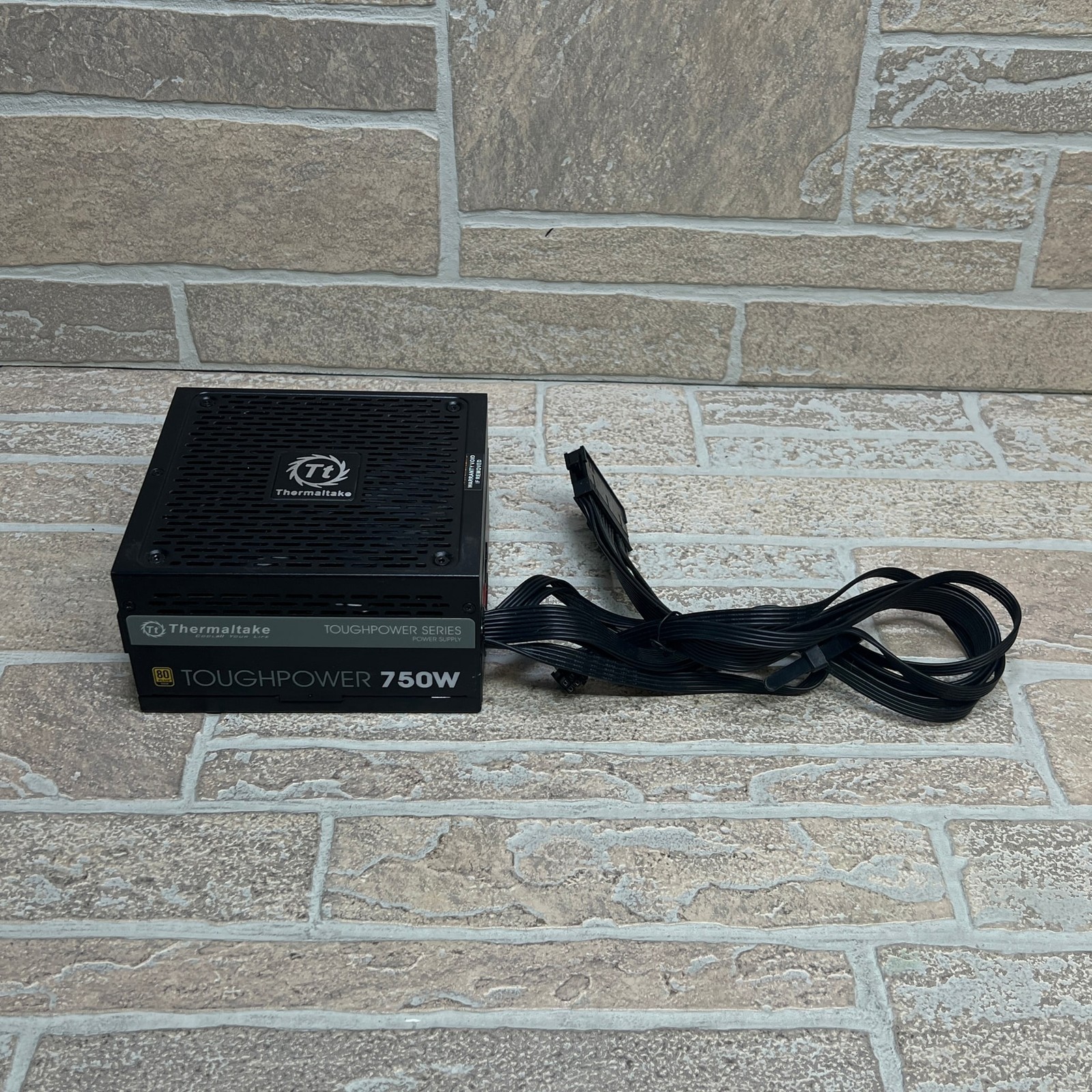 Thermaltake Toughpower 750W 80 Plus Gold Modular PC Power Supply TP-750AH3CCG-B