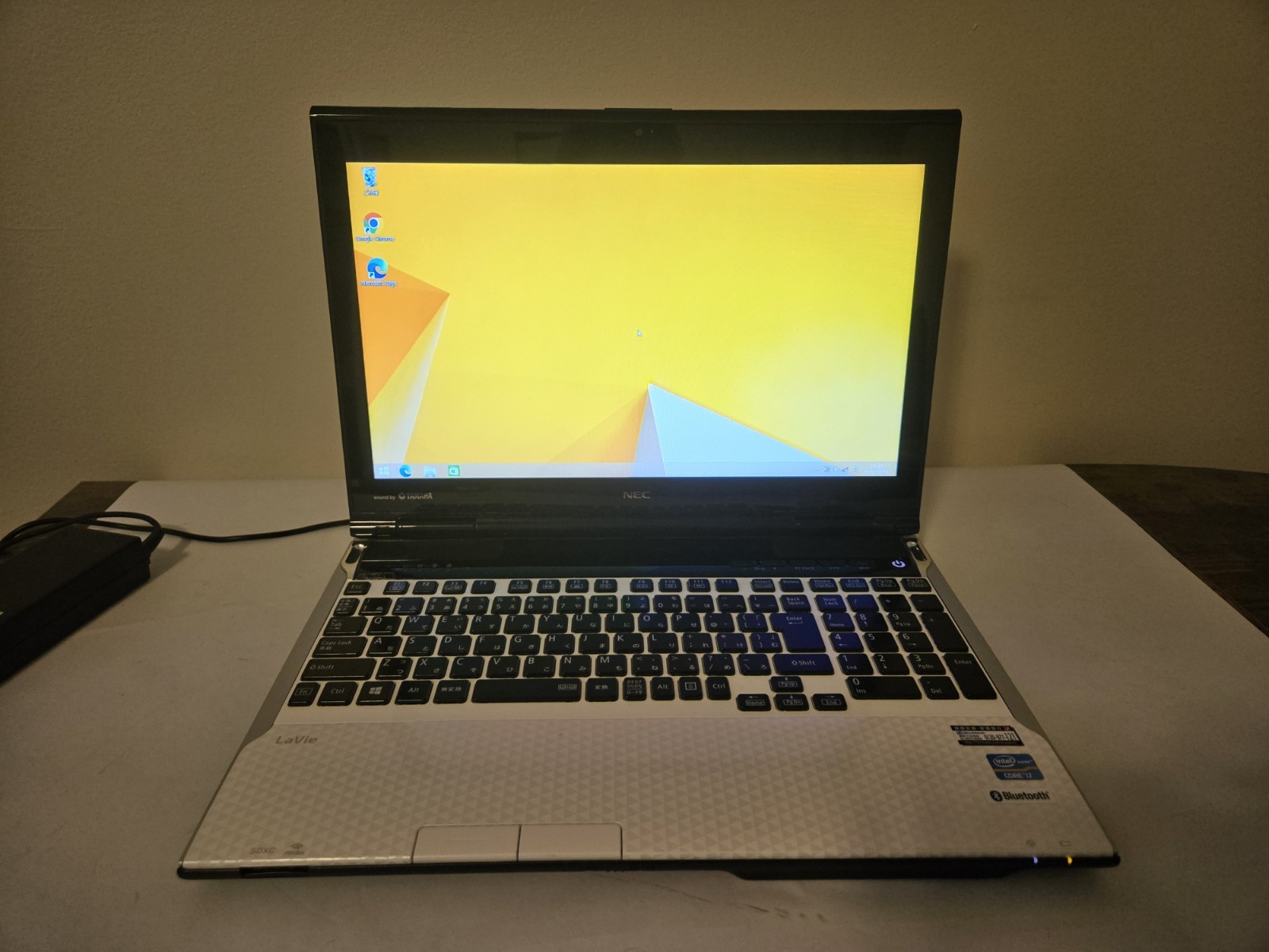 NEC LaVie LL750/L i7 8GB SSD256gb Ssd Win 8.1 Japanese