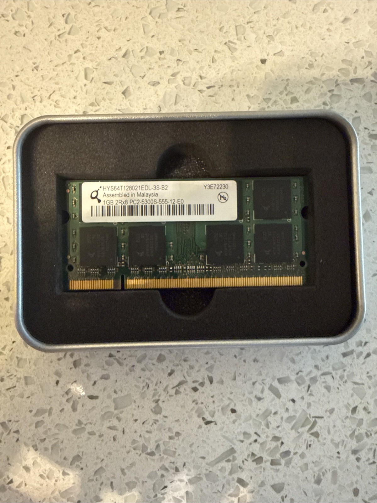 Qimonda 2GB (2x1GB) DDR2 667MHz PC2-5300S Laptop RAM Memory SO-DIMM Kit CL5