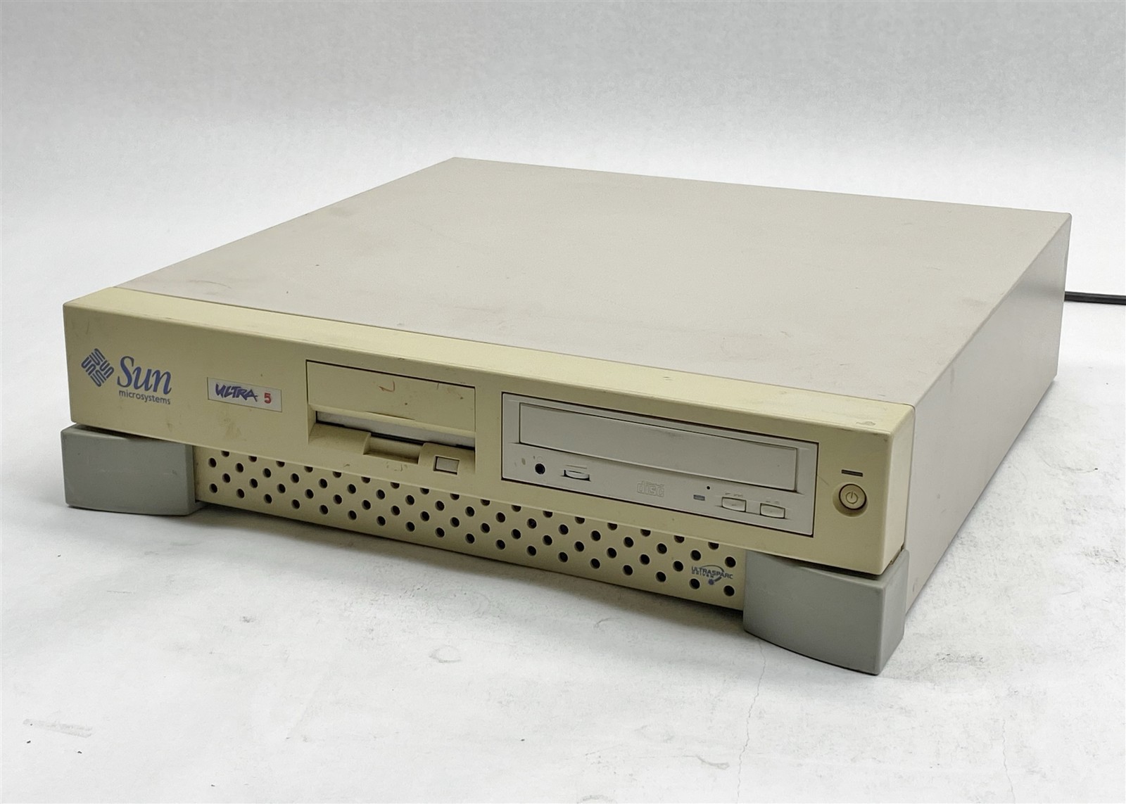 Sun Microsystems Ultra 5 380-0339-01 Vintage Desktop Workstation NO CPU/RAM/HDD