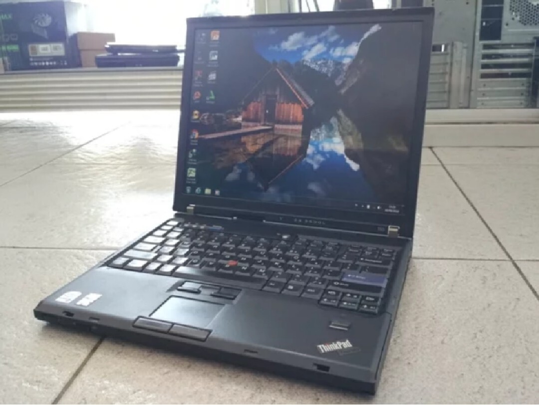 CLASSIC IBM T60 ❀THINKPAD❀ 14" NOT WIDE Win 7, MS Office,DVD READY 2 USE laptop