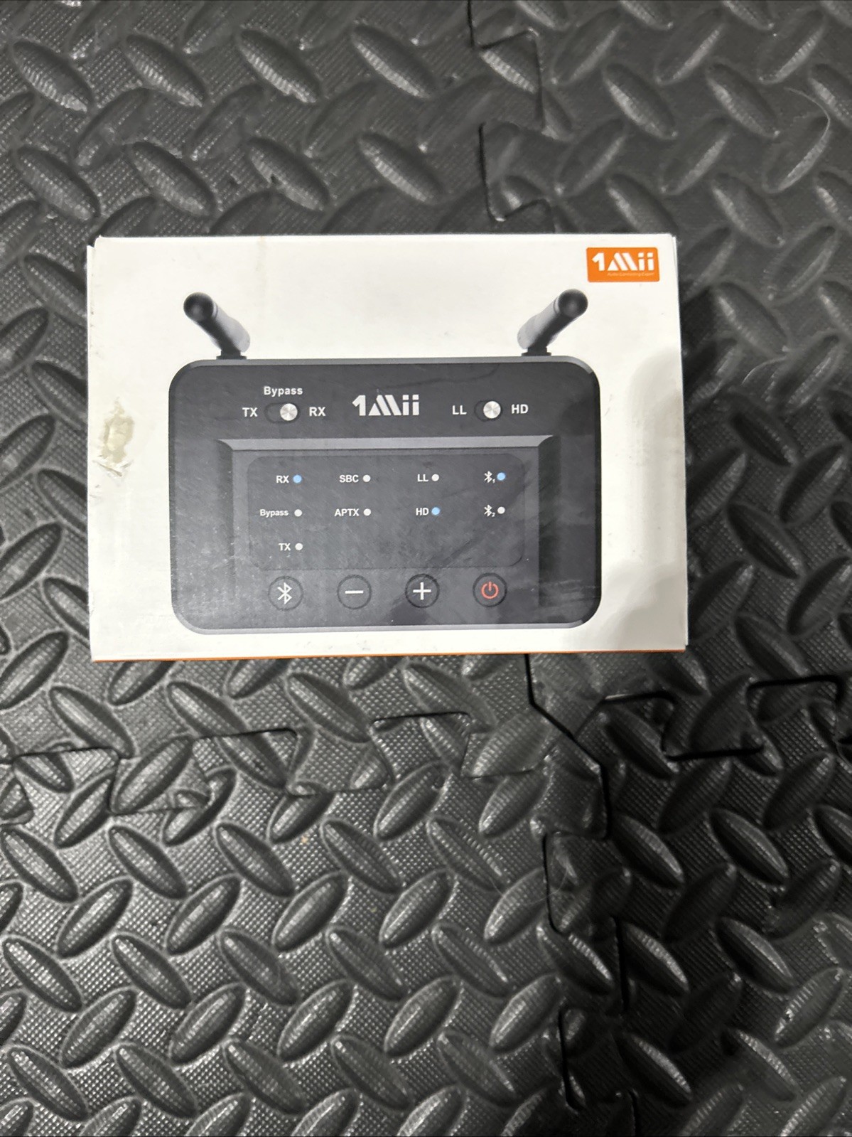 1Mii B03 Black Bluetooth Long Range 2 In 1 Bluetooth Transmitter And Receiver
