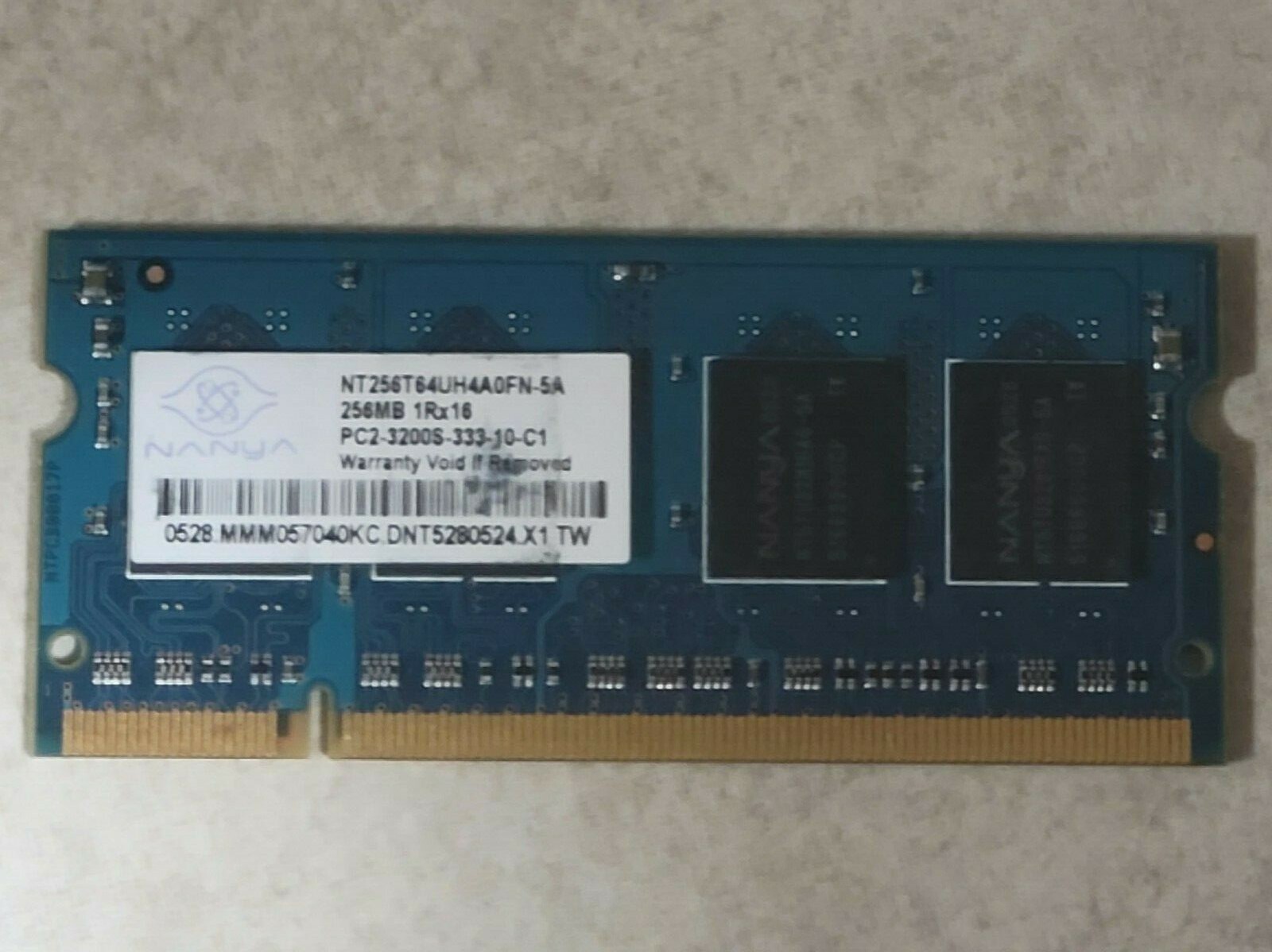 GENUINE NANYA LAPTOP MEMORY RAM STICK 256MB 1RX16 PC2-3200S NT256T64UH4A0FN-5A