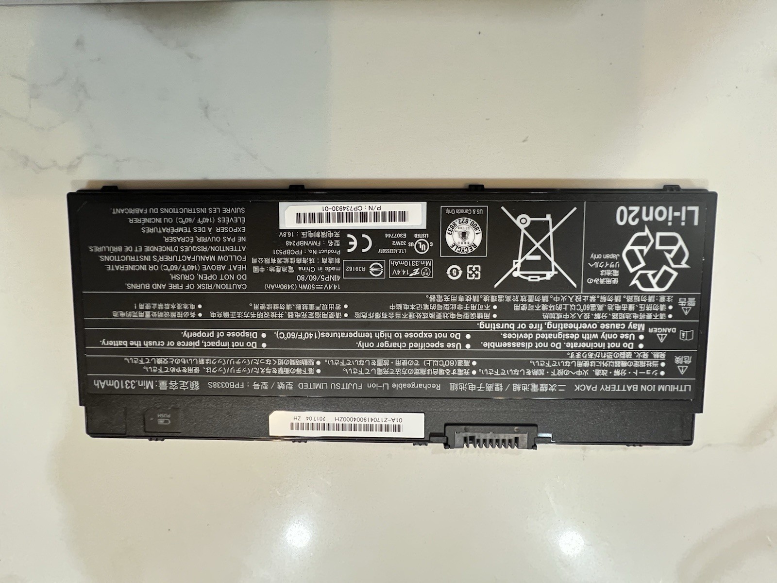 Fujitsu LifeBook T939 50Wh 14.4V Laptop Power Battery CP734930 Tested T series