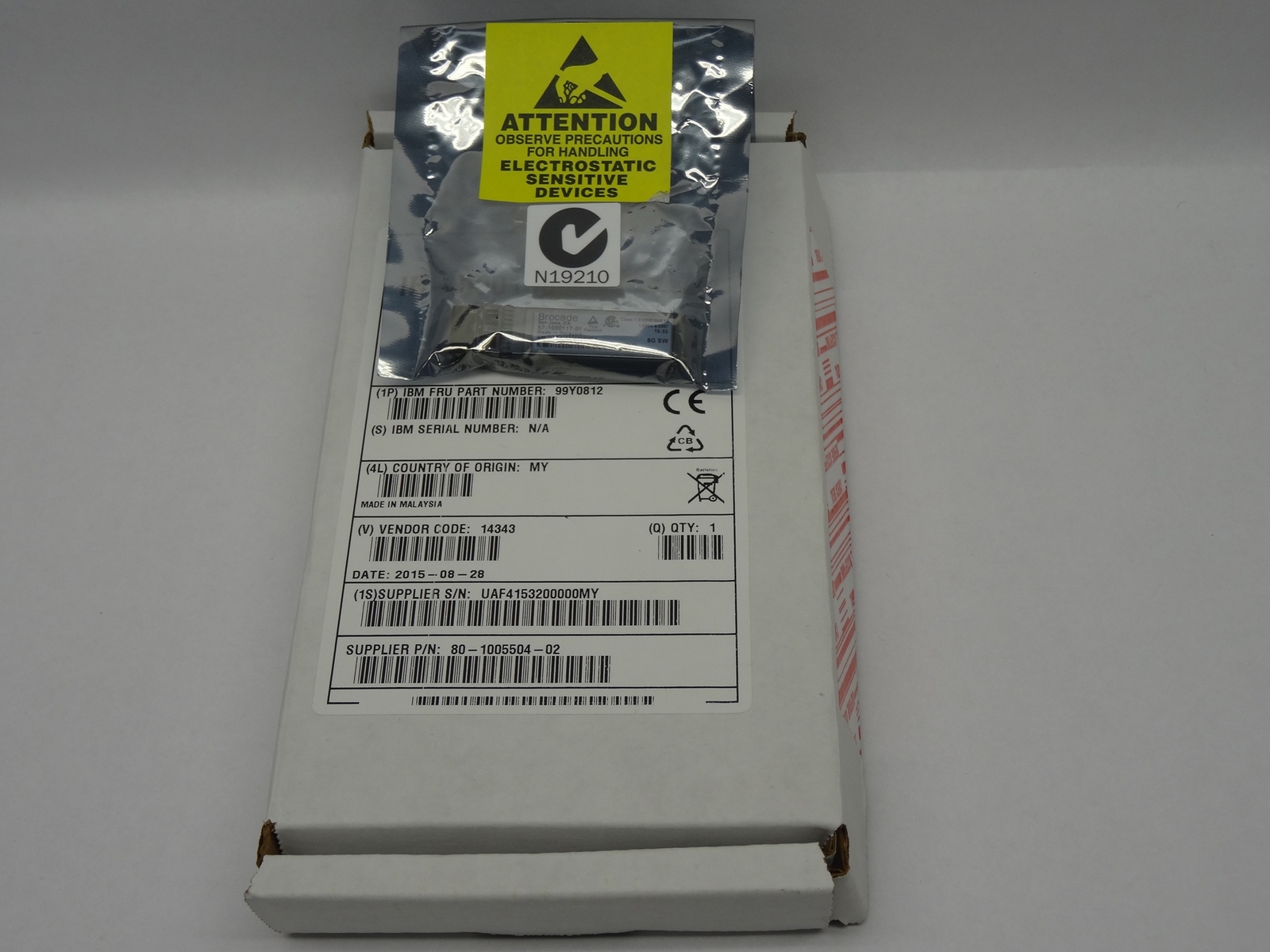 BROCADE 8 GBPS SHORT WAVE SAN 2109 A16 B32 M48 99Y0812