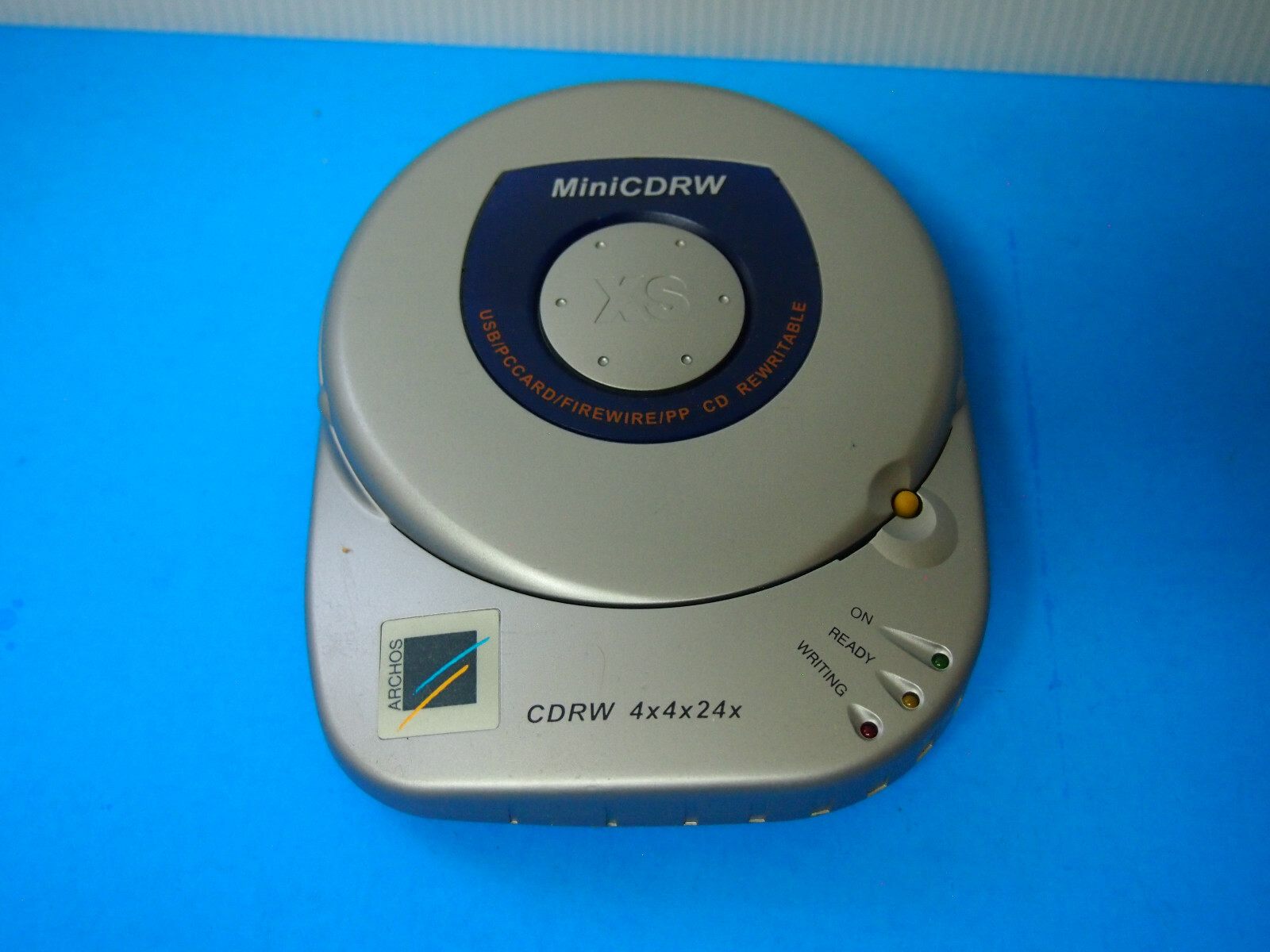 Archos XS4424  CD-RW Rewritable Mini USB/PCcard/Firewire/PP