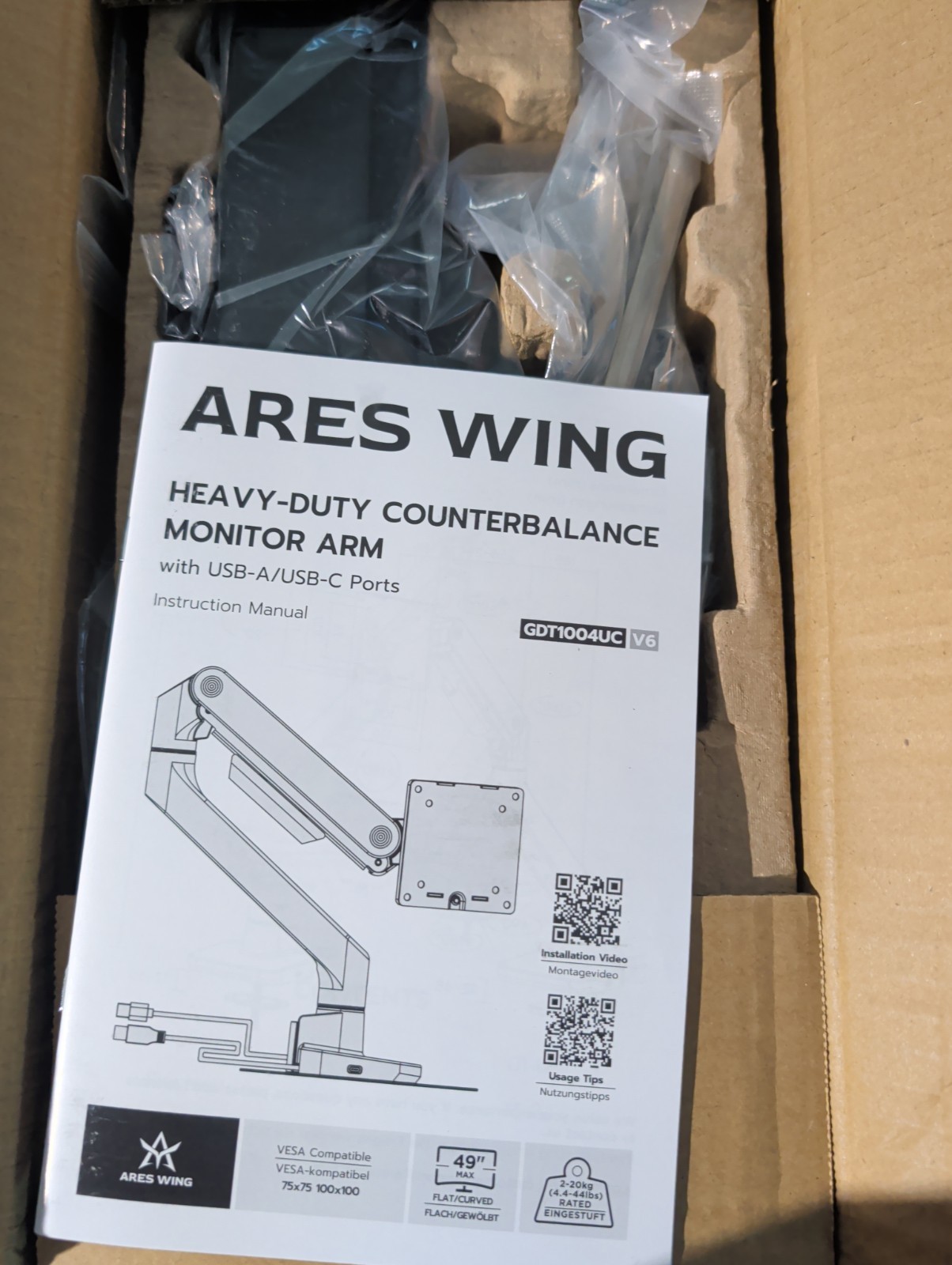 Ares Wing Heavy Duty Counterbalance Flat/Curved Monitor Arm USB-C Max 49" Gaming