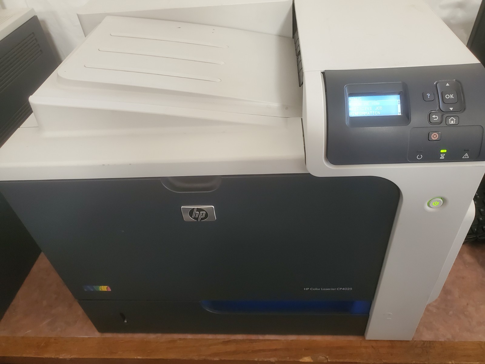 HP Color Laserjet CP4025 Laser Printer /No W Toner