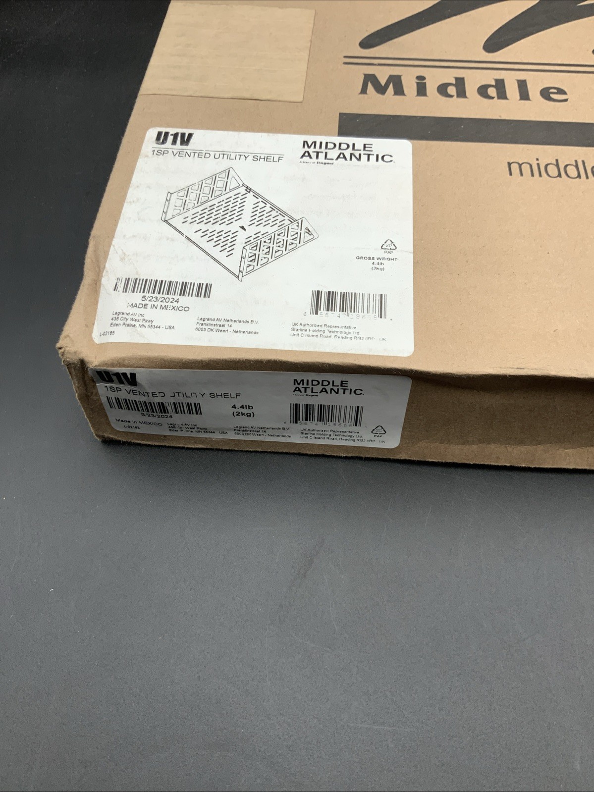 NEW Middle Atlantic U1V. 1SP VENTED UTILITY SHELF