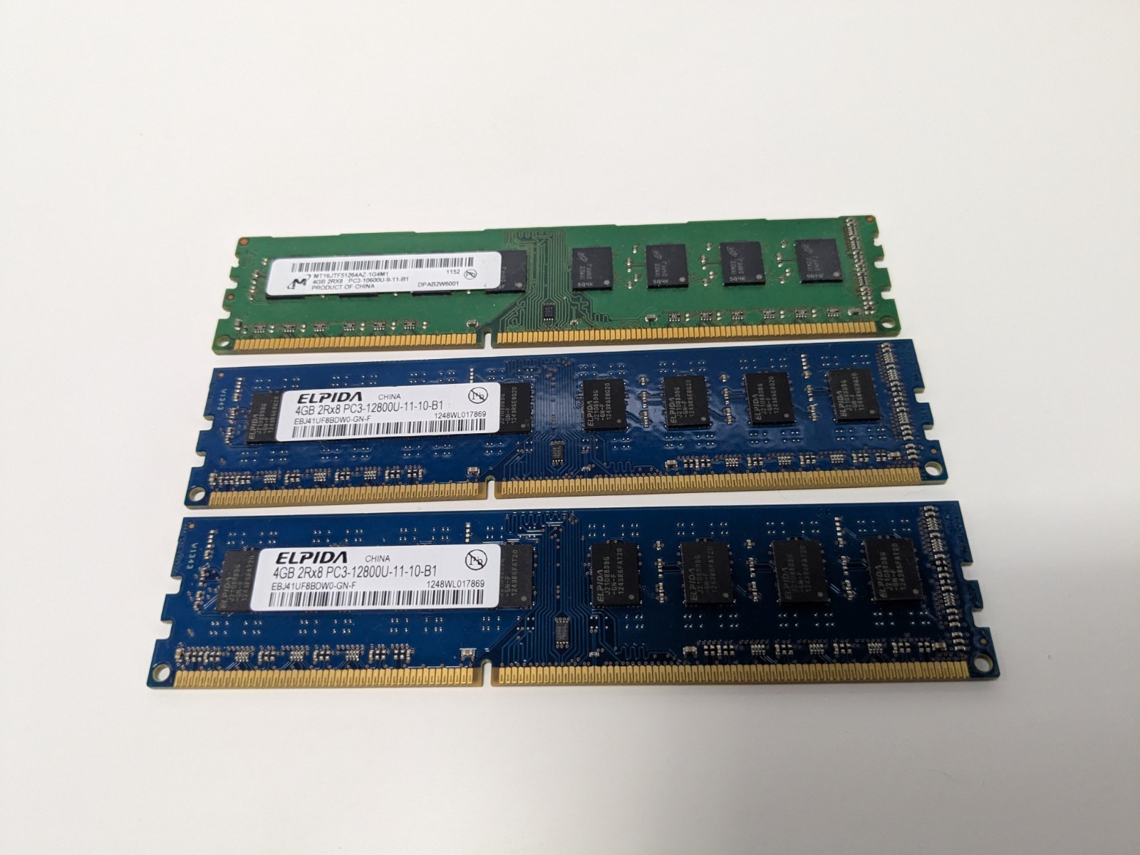 ELPIDA 4gb 2rx8 Pc3-12800u-11-10-B1 (2x4gb) + Bonus Stick Untested 