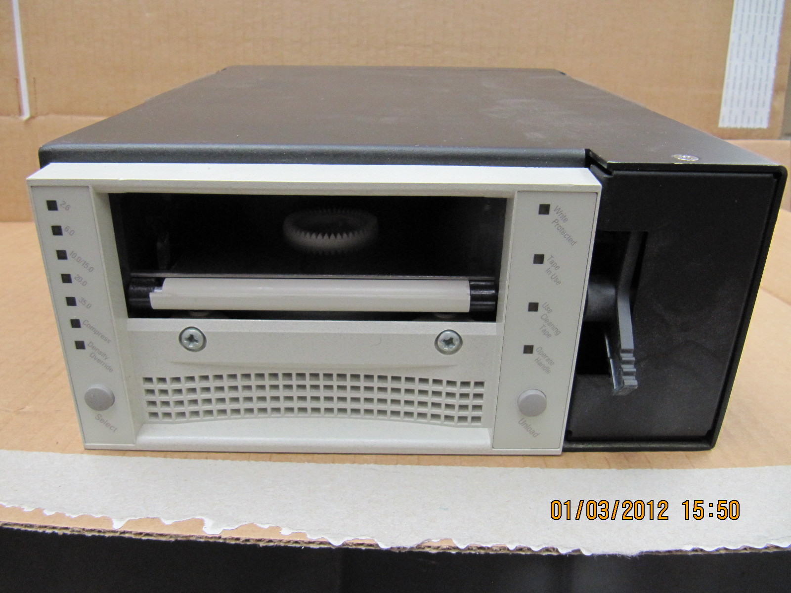 COMPAQ 35/70GB  HVD LOADER DRIVE WITH CANISTER 154841-001 ESL9000