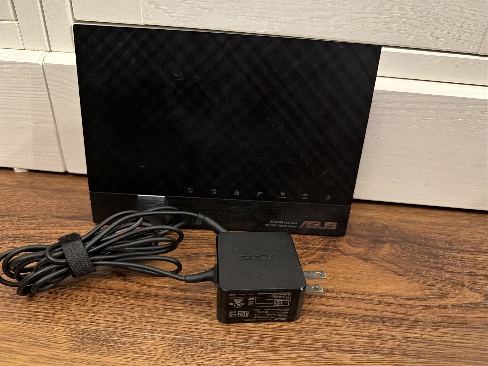 ASUS RT-AC56R Dual-Band Wireless-AC1200 Gigabit WiFi Router - TOMATO FIRMWARE