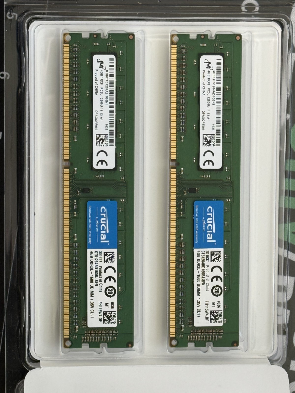 Crucial 8GB KIT Desktop Memory (4GBx2) PC3L-12800 (DDR3L-1600) CT2K51264BD160BJ