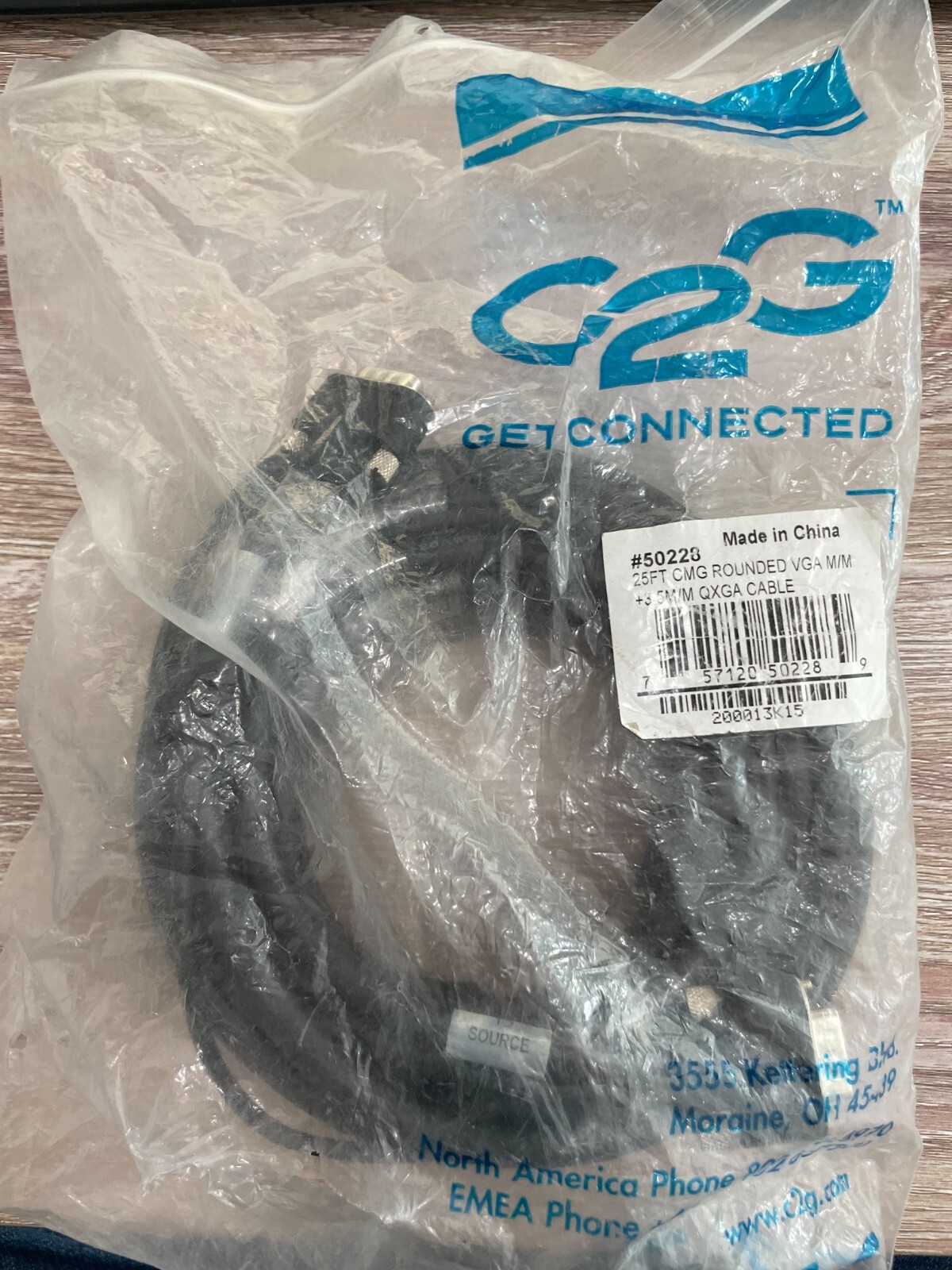 C2G #50228 25FT CMG Rounded VGA M/M + 3.5m/m QXGA Audio & Video Cable -Black