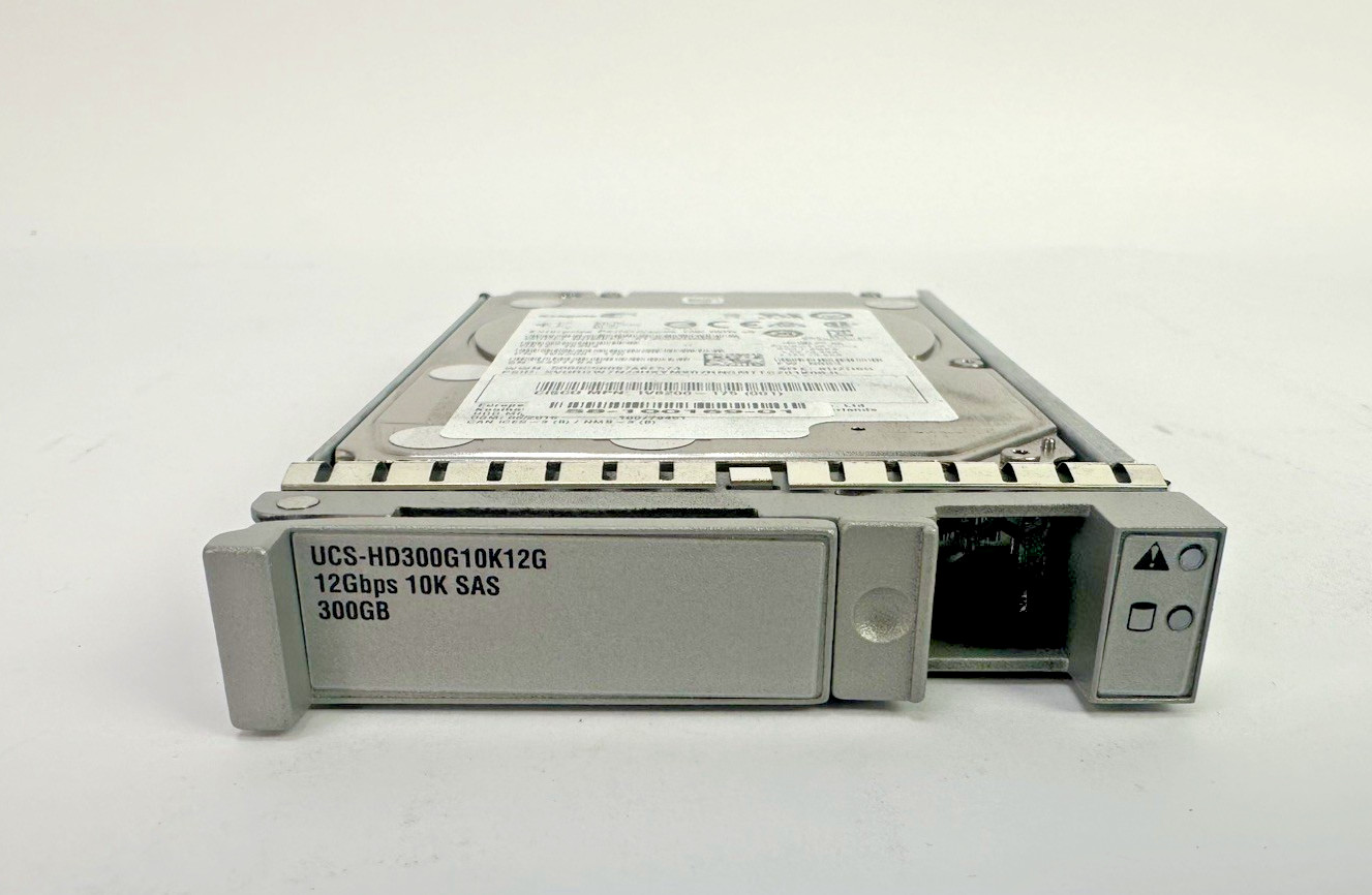 Cisco 300GB HDD 2.5 10K 12GB/s 12G SAS SFF Drive w/ Tray B200 C220 C240 M3 M4