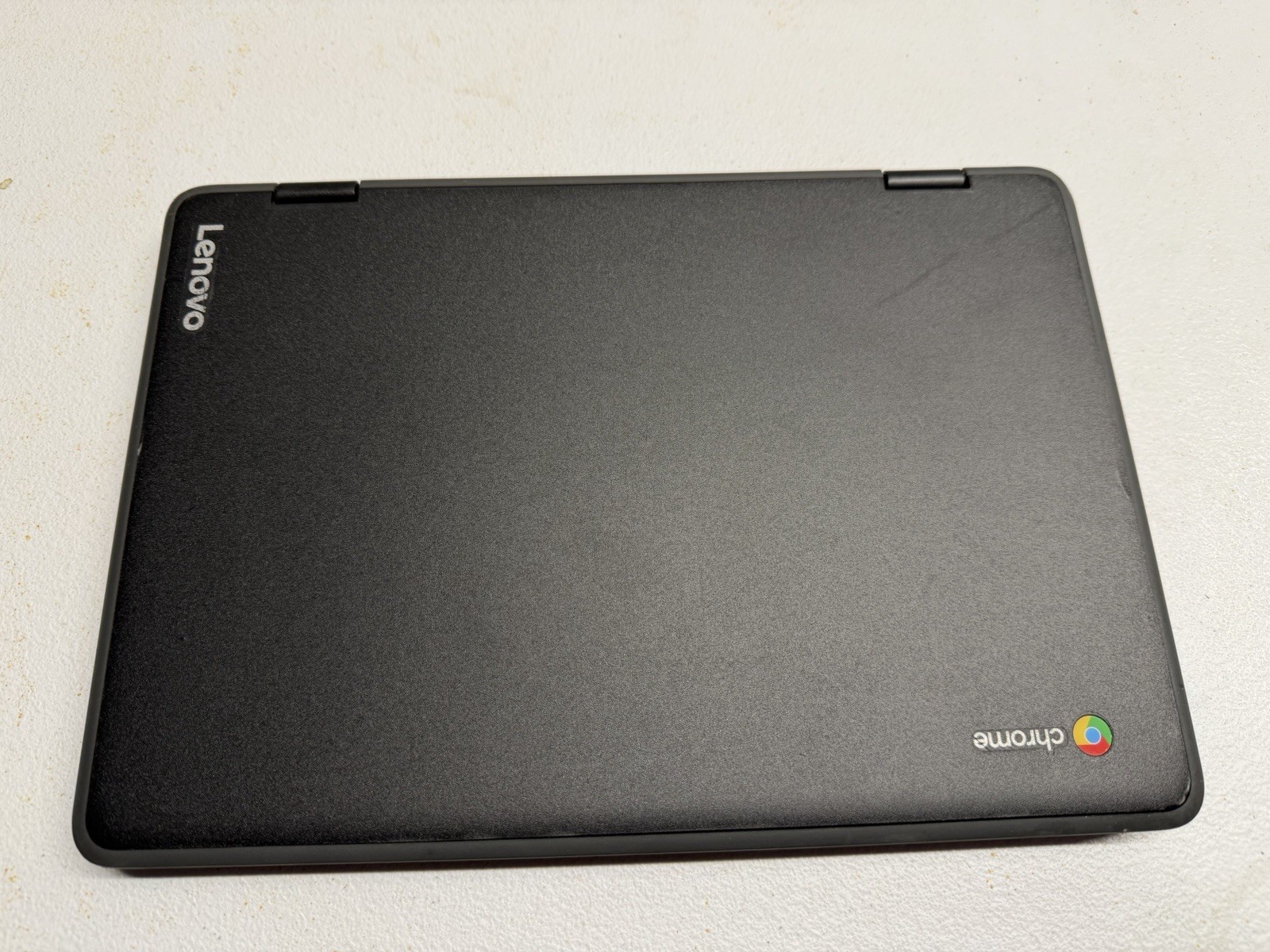 Lenovo N23 Yoga Chromebook 11.6in Touch 2-in-1 Celeron 4GB 32GB eMMC Black
