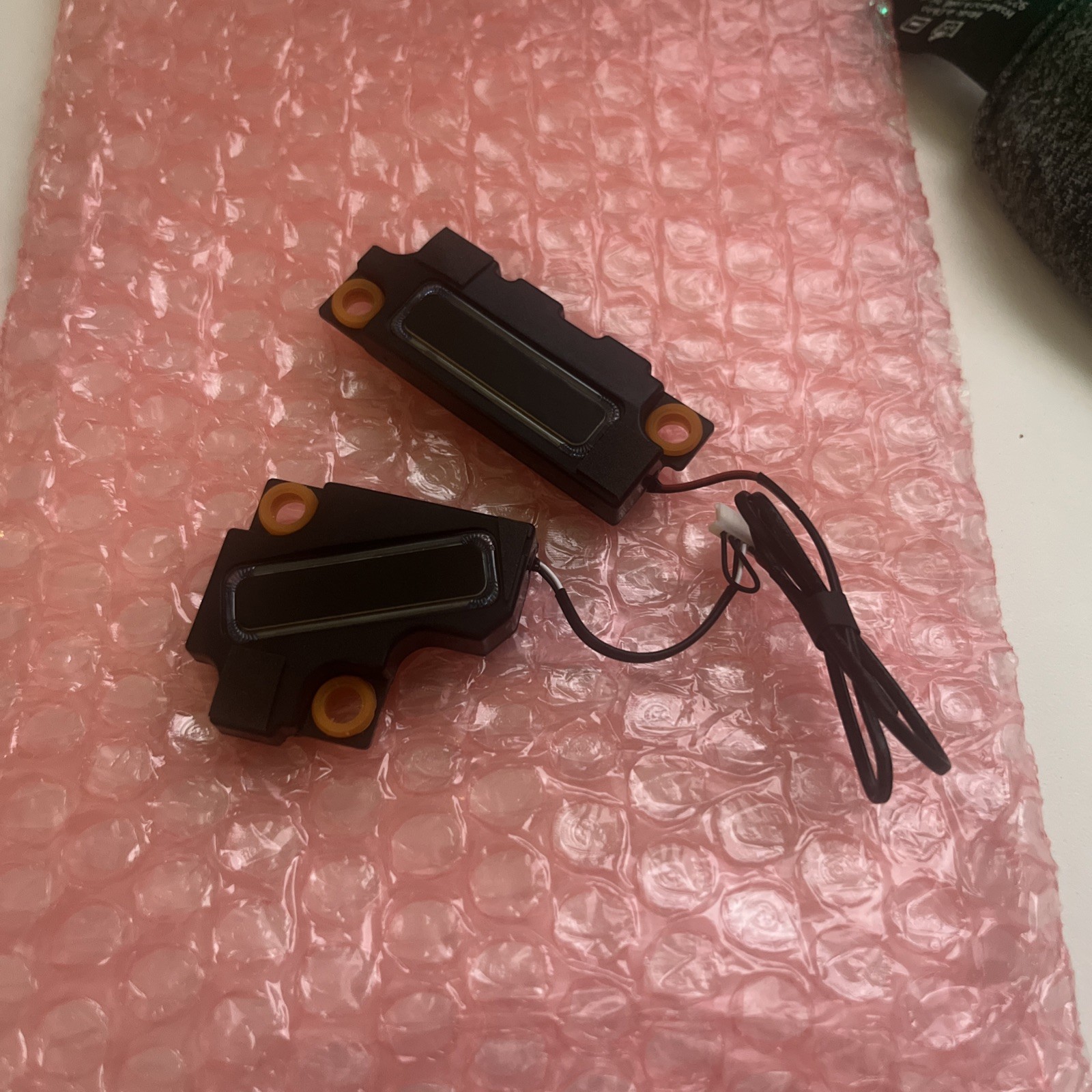 Asus Speakers Original, New. 04072-03690300