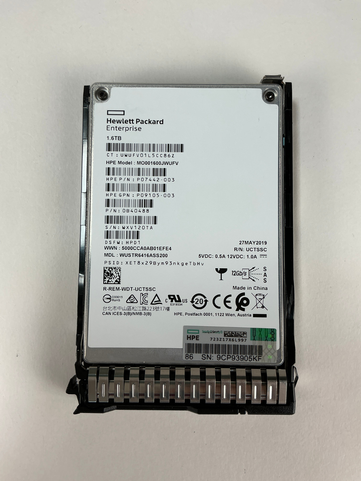 P09092-B21 HPE 1.6TB SAS 12G MIXED USE SFF SC PM5 SSD P09924-001