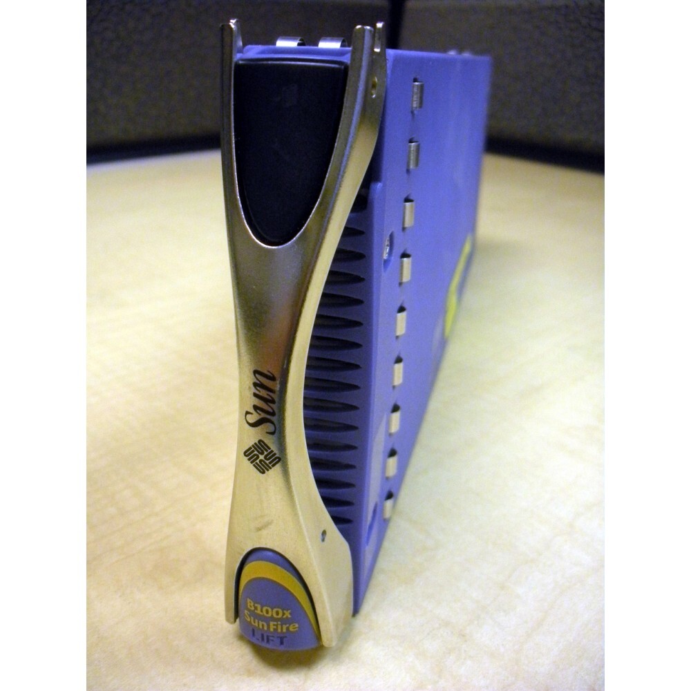 Sun X7512A B100x Blade 540-5548 1.53GHz 1GB Memory 30GB Hard Drive