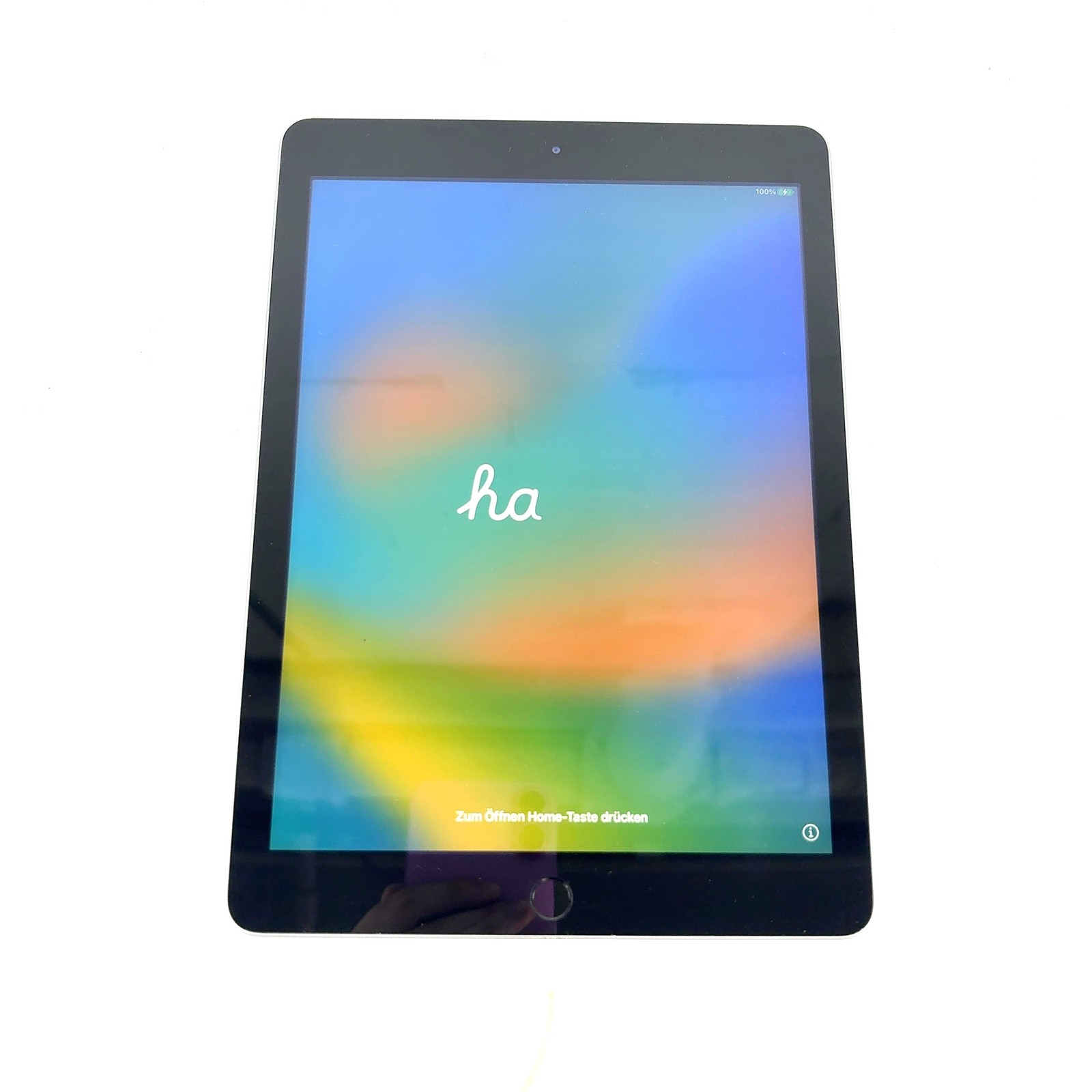 2017 Apple iPad iPad 5 A1822 32GB 9.7" Space Gray