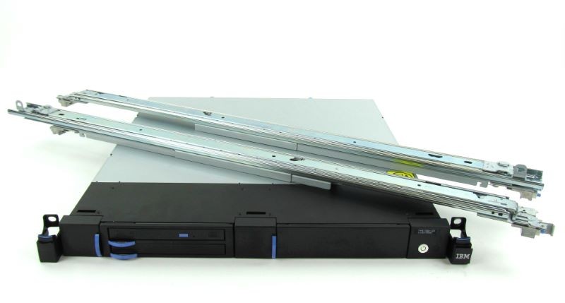 IBM 7226-1U3 Multi-Media System Storage Expansion Enclosure Module