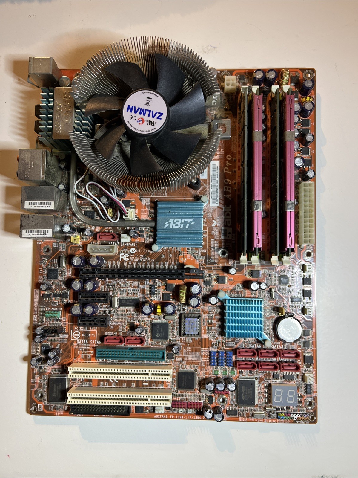 Abit GD8 Series motherboard + Intel Pentium 4 Processor W/ 4x 512mb Ram @3A