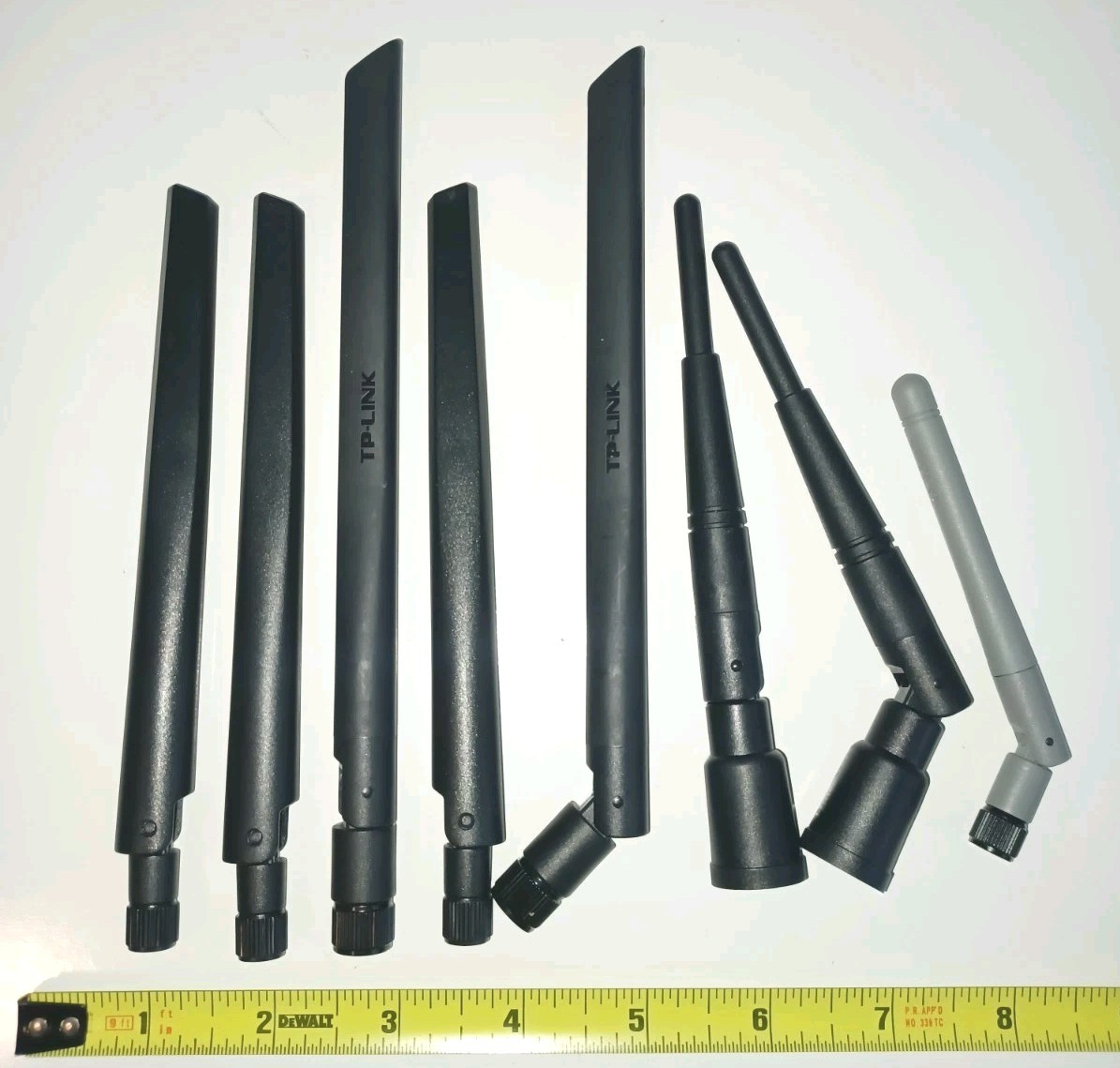8ct WiFi Antenna router and network adapter antennas of varying sizes TP-Link