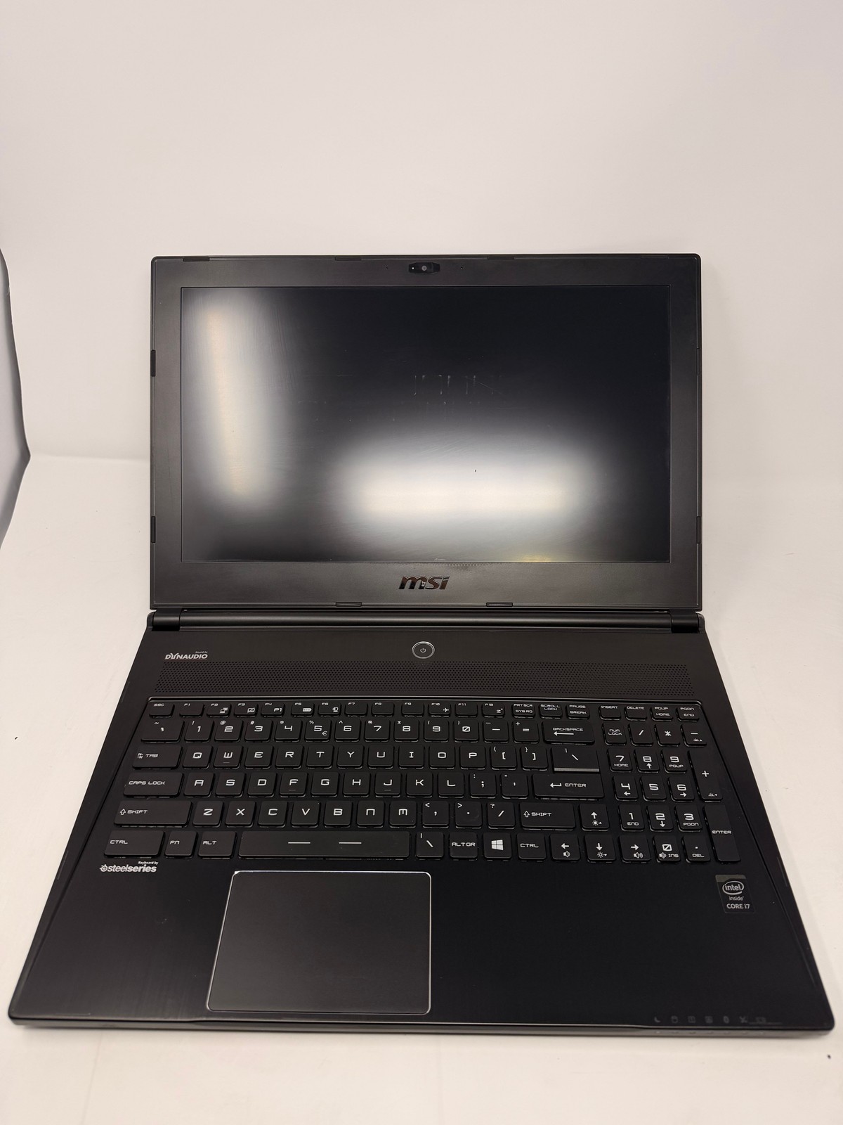 Micro-Star International GS60 2PC Ghost i7-4710HQ 16GB GTX 860 240GB SSD Grade B