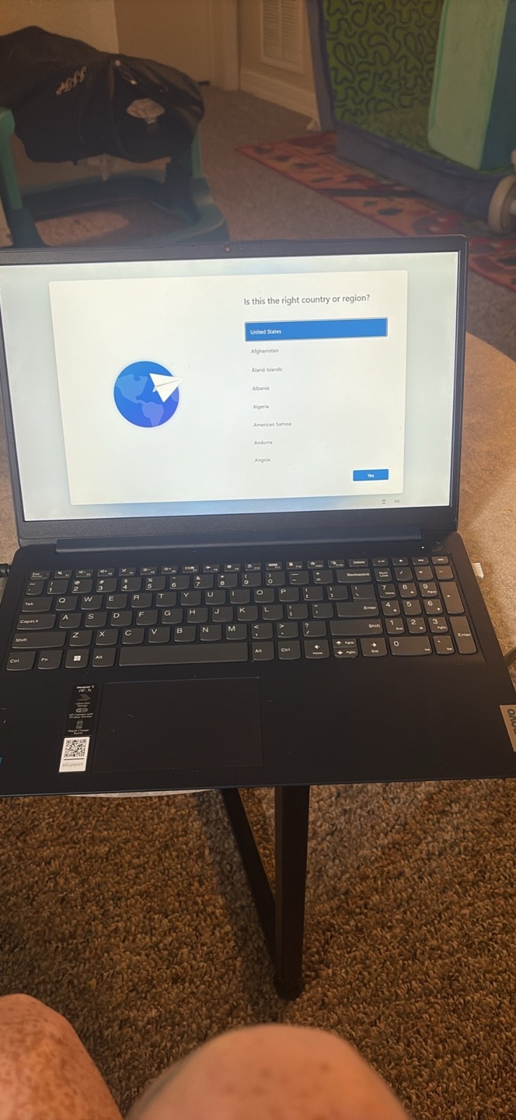 Lenovo IdeaPad 1i 15.6" FHD Touchscreen Laptop i5-1235U 8G 512G 82QD00HMUS Blue