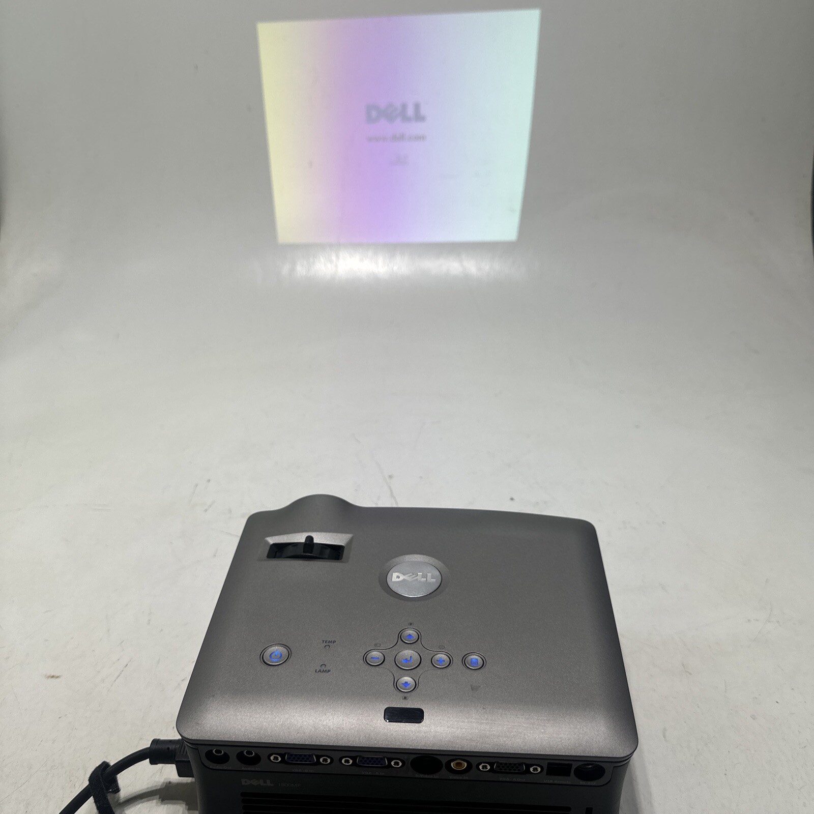 Dell 1800MP Portable DLP Desktop Projector With VGA Ports -Tested