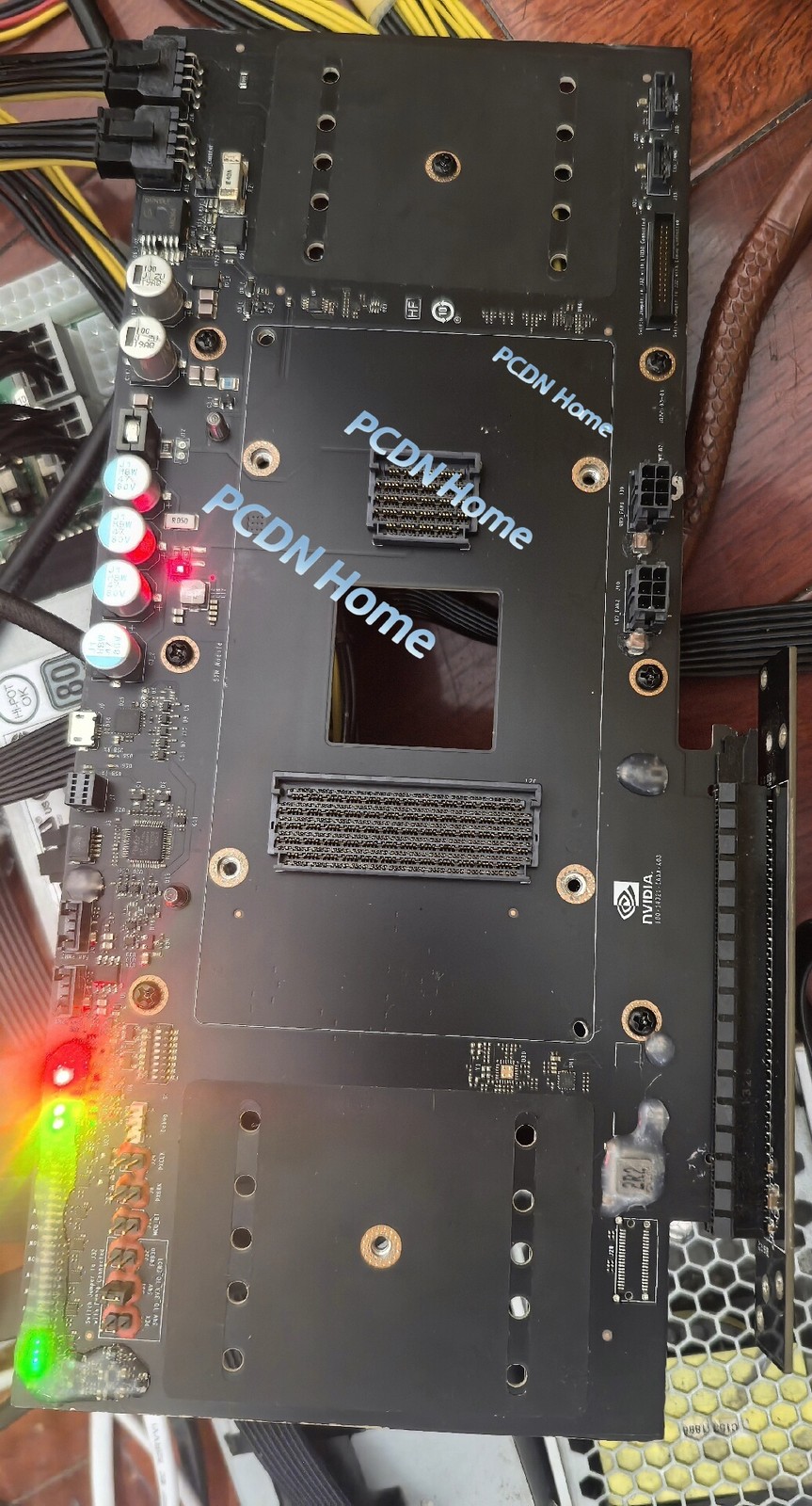 NVIDIA H100 H800 SXM5 To PCIe Adapter Carrier Board SXM5 GPU Conversion Board 