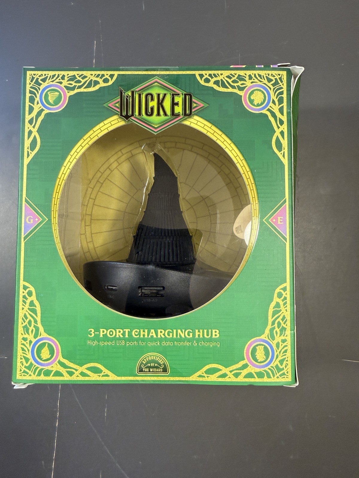 Wicked Witch Hat 3-Port USB Hub Universal Studios CultureFly Charger New