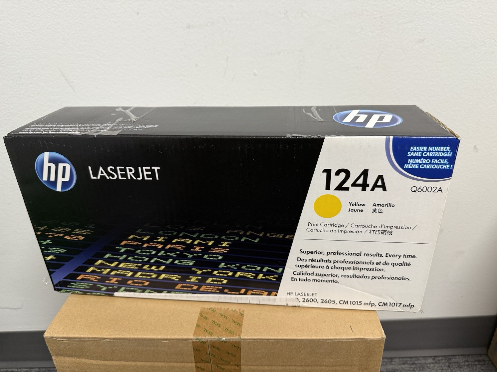 HP Q6002A Yellow Toner Cartridge 124A, Genuine, New Sealed OEM