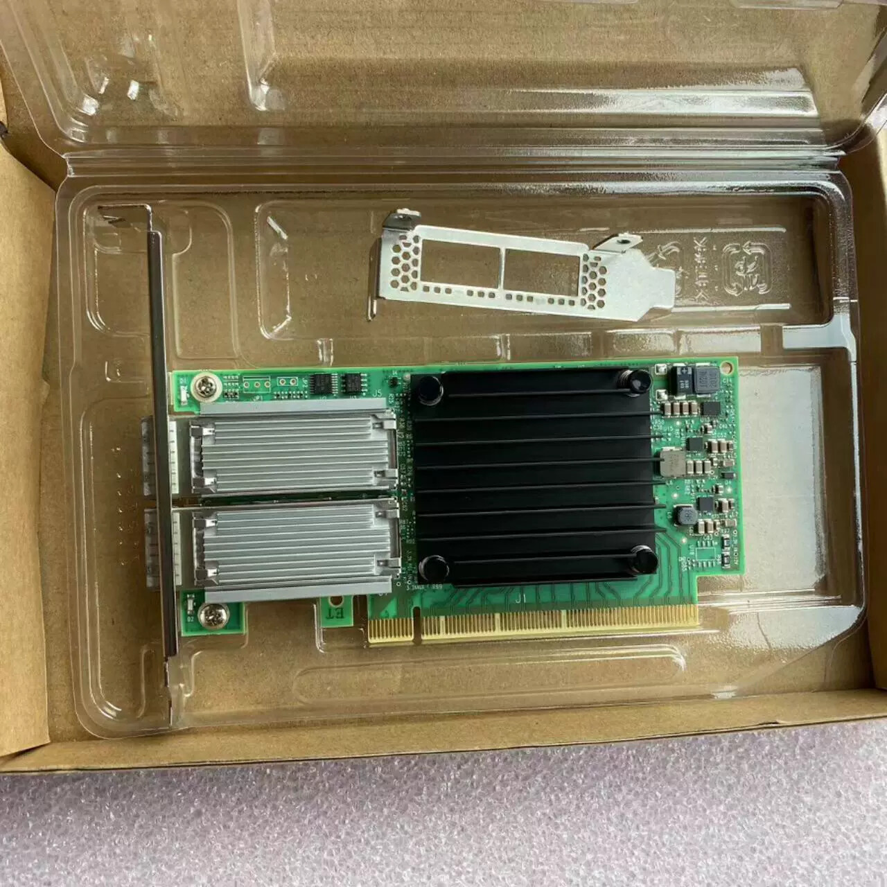 for825111-B21 HPE InfiniBand EDR/Ethernet 100Gb 2-port 840QSFP28 adapter CX456A