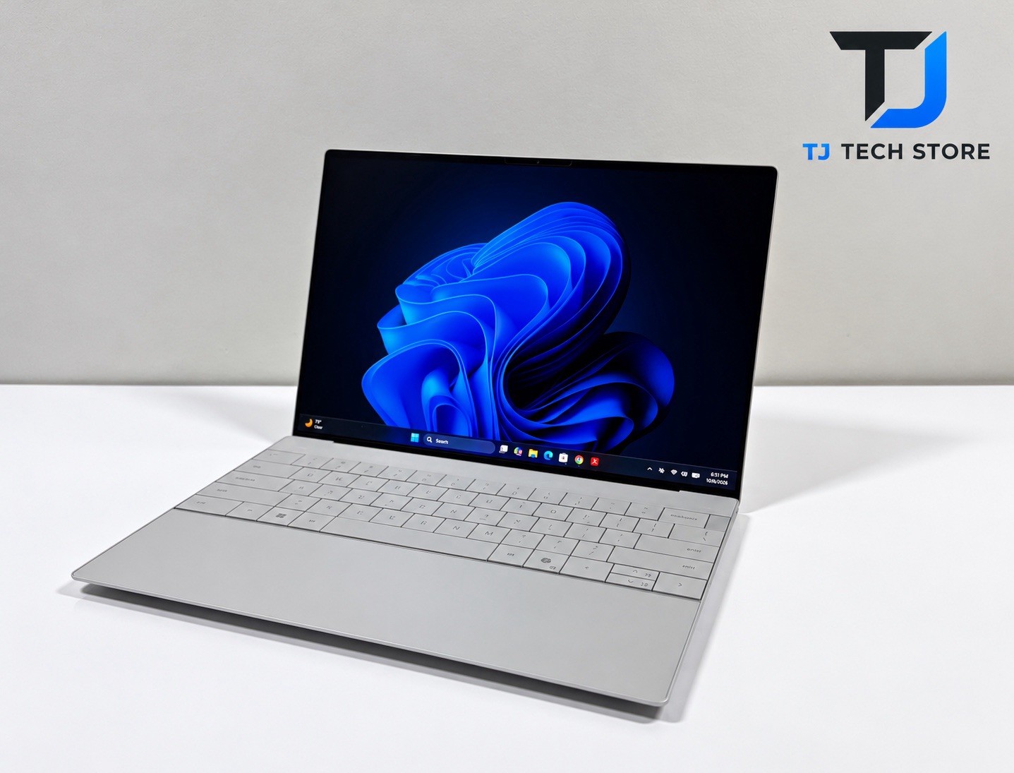 Dell XPS 13 9340 FHD+ Intel Core Ultra 7 155H 32GB DDR5 1TB SSD W11P | Silver