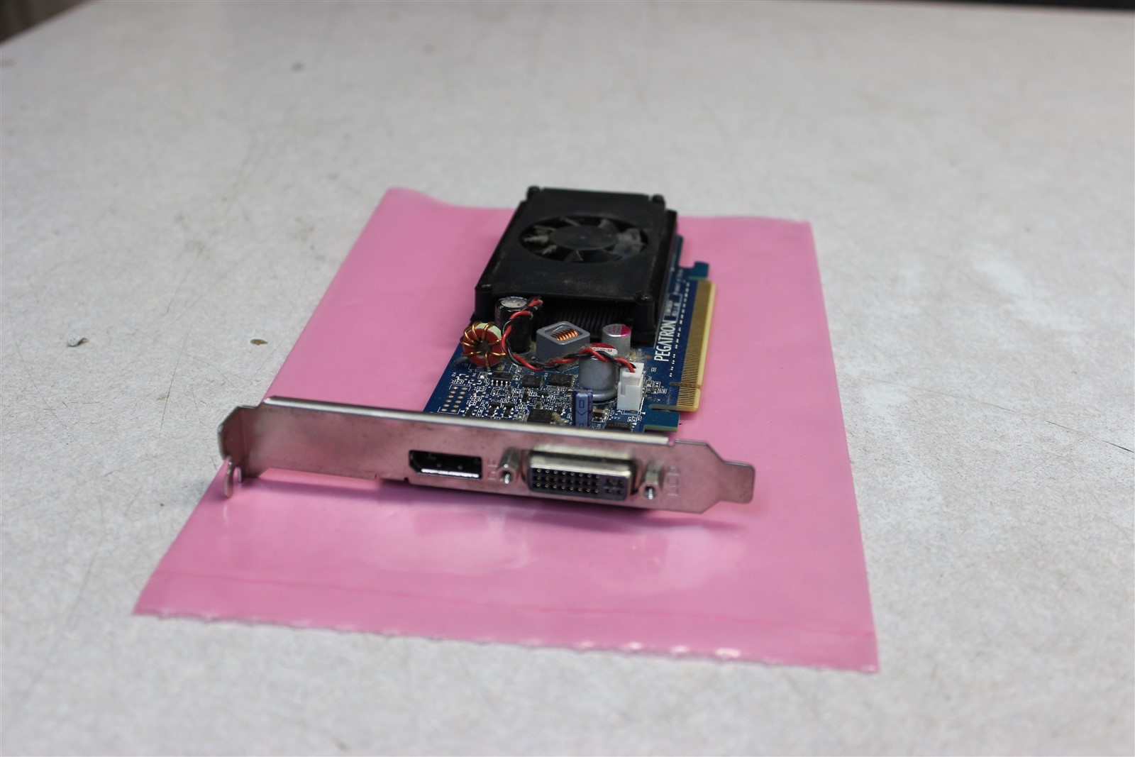Nvidia Pegatron P690 Low-Profile Graphics Adapter 572029-001