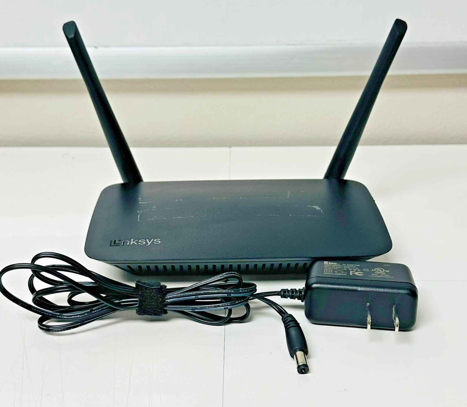 Linksys E5350 AC1000 Dual-Band WiFi 5 Wireless Router / Power Bundle Tested