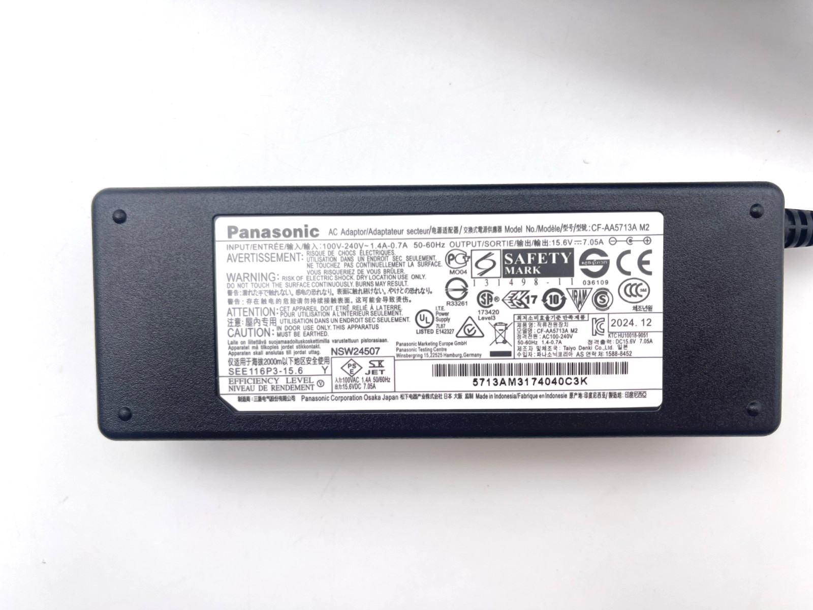 Genuine 110W Adapter Charger For Panasonic TOUGHBOOK CF-52 CF-53 CF-AA5713AE US