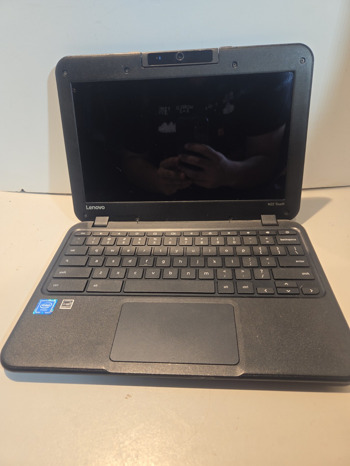 Lenovo Chromebook N22 Touch 11.6" Intel @ 1.60GHz 4GB RAM No Charger 