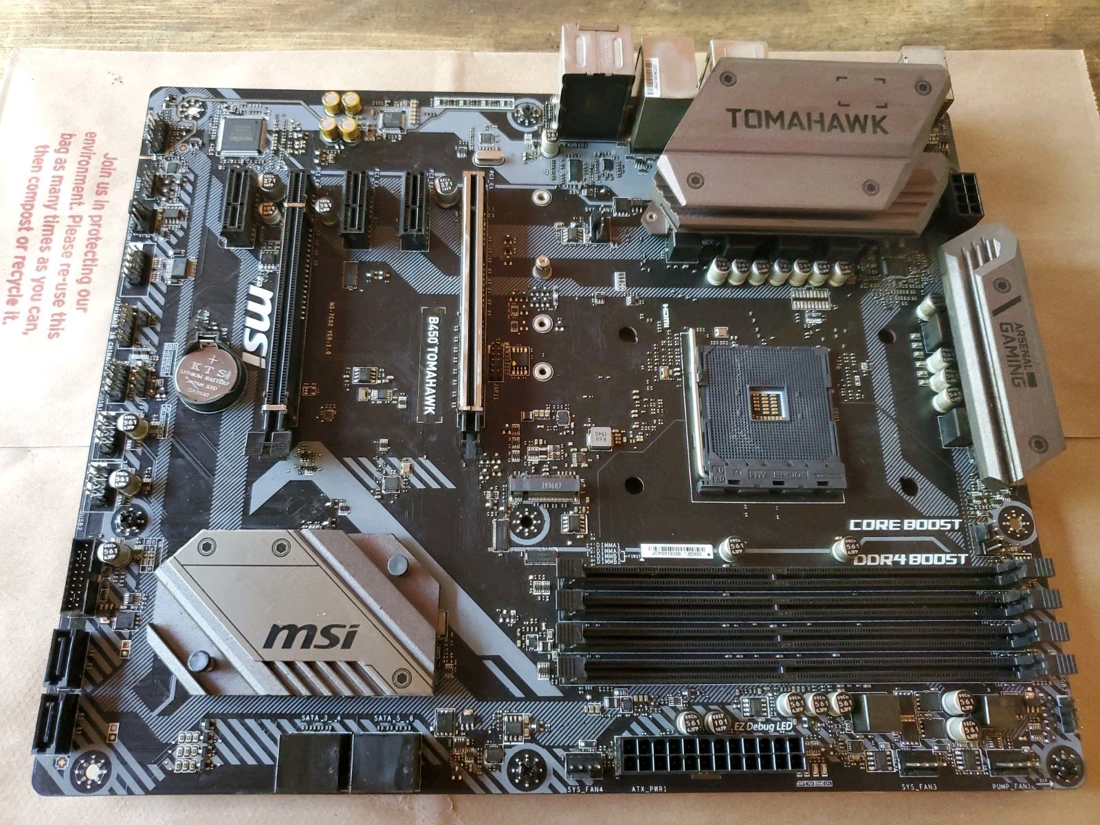 MSI Arsenal Gaming AMD Ryzen AM4 Tomahawk B450 Motherboard UNTESTED/FOR REPAIR