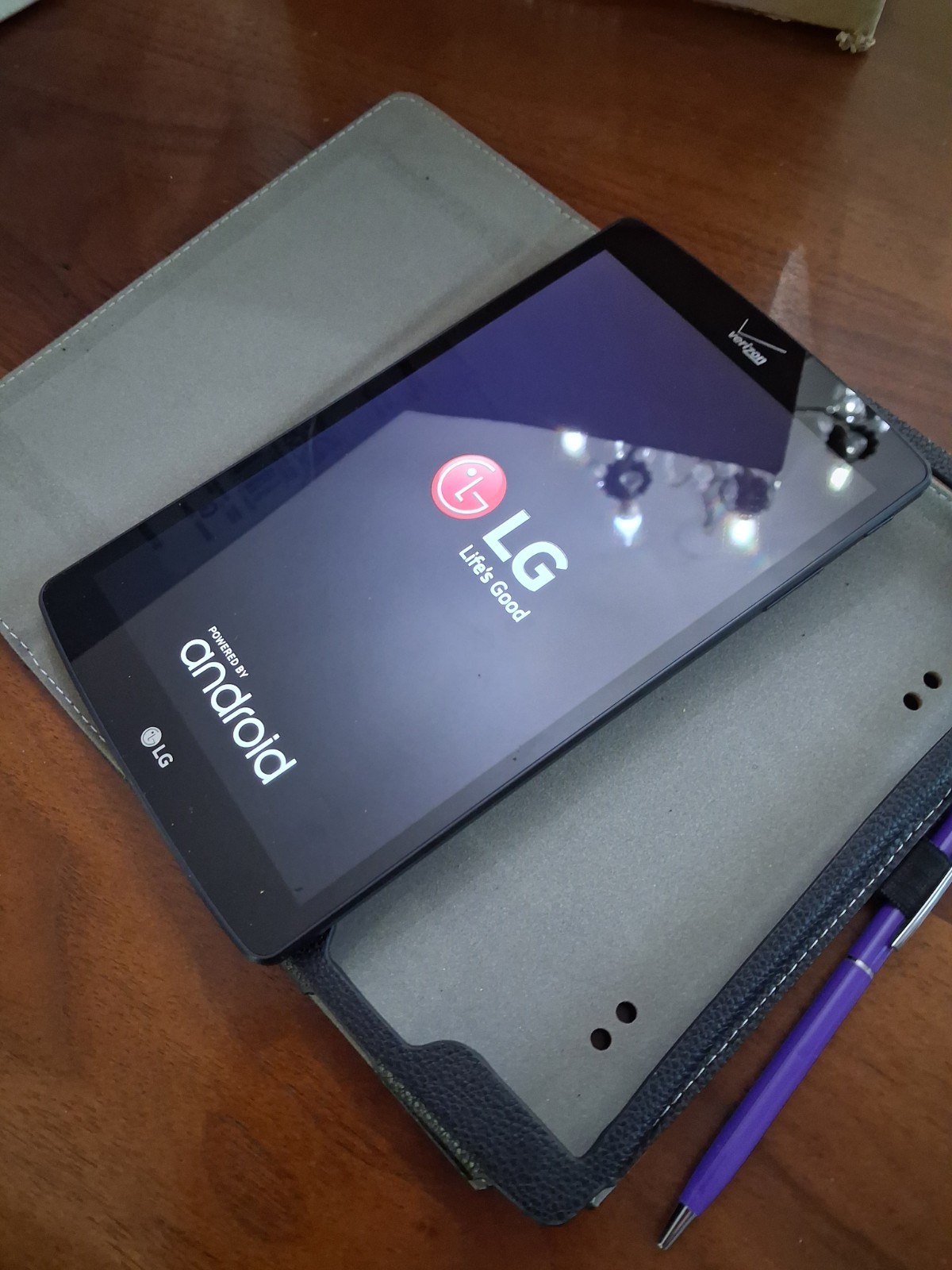 LG G Pad X VK815 16GB, Wi-Fi + 4G (Verizon), 8.3in - Black