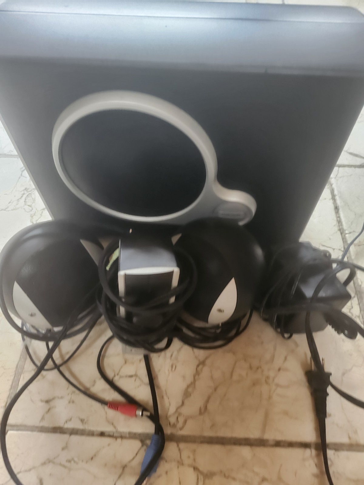 Vintage Gateway G-Max 2100 Speaker System w/Controller, Sub & 2 Front NOT Tested