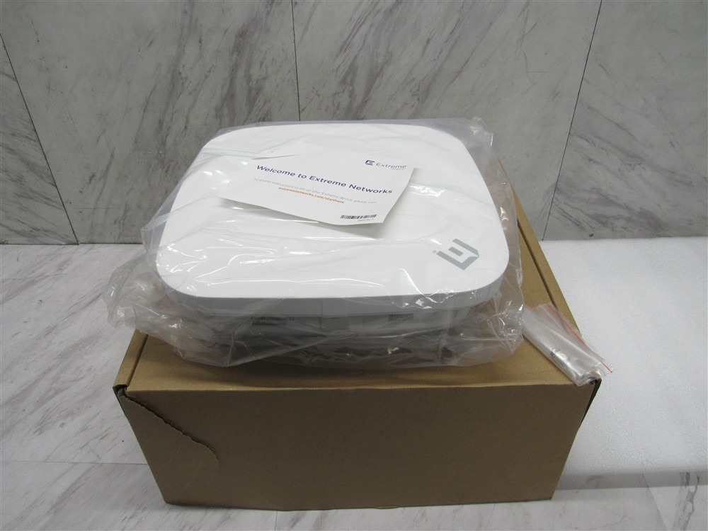 NEW Extreme Networks AP460C-FCC Outdoor WiFi 6 Wireless Access Point 
