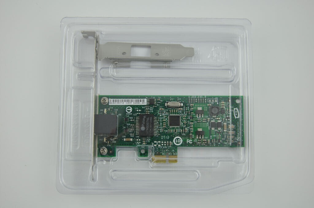 Intel EXPI9301CT 10/100/1000Mbps PCI-Express Desktop Adapter Gigabit CT