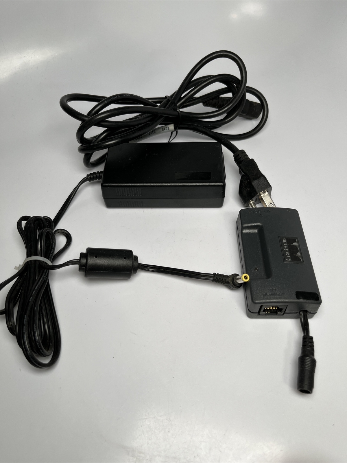 CISCO SYSTEMS CISCO AIR-PWRINJ2 W/ COMPLETE AC ADAPTER POE  SINGLE PORT ETHERNET