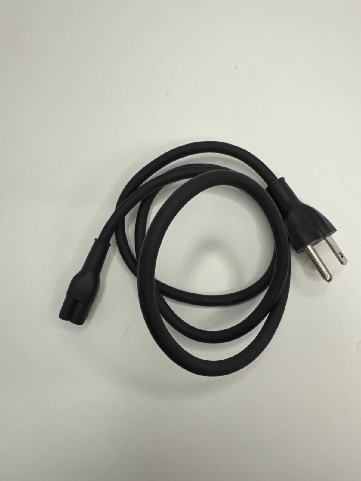 Volex 2.5A 125V AC Power Cord 3 Prong 3 Holes 25AC5 E62405SP E62405