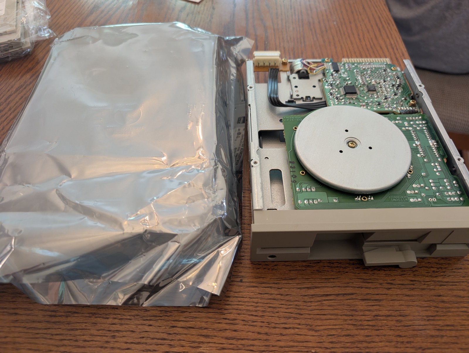 FDD 5.25” Mitsumi/Newtronics D509V3 Internal Floppy Disk Drive