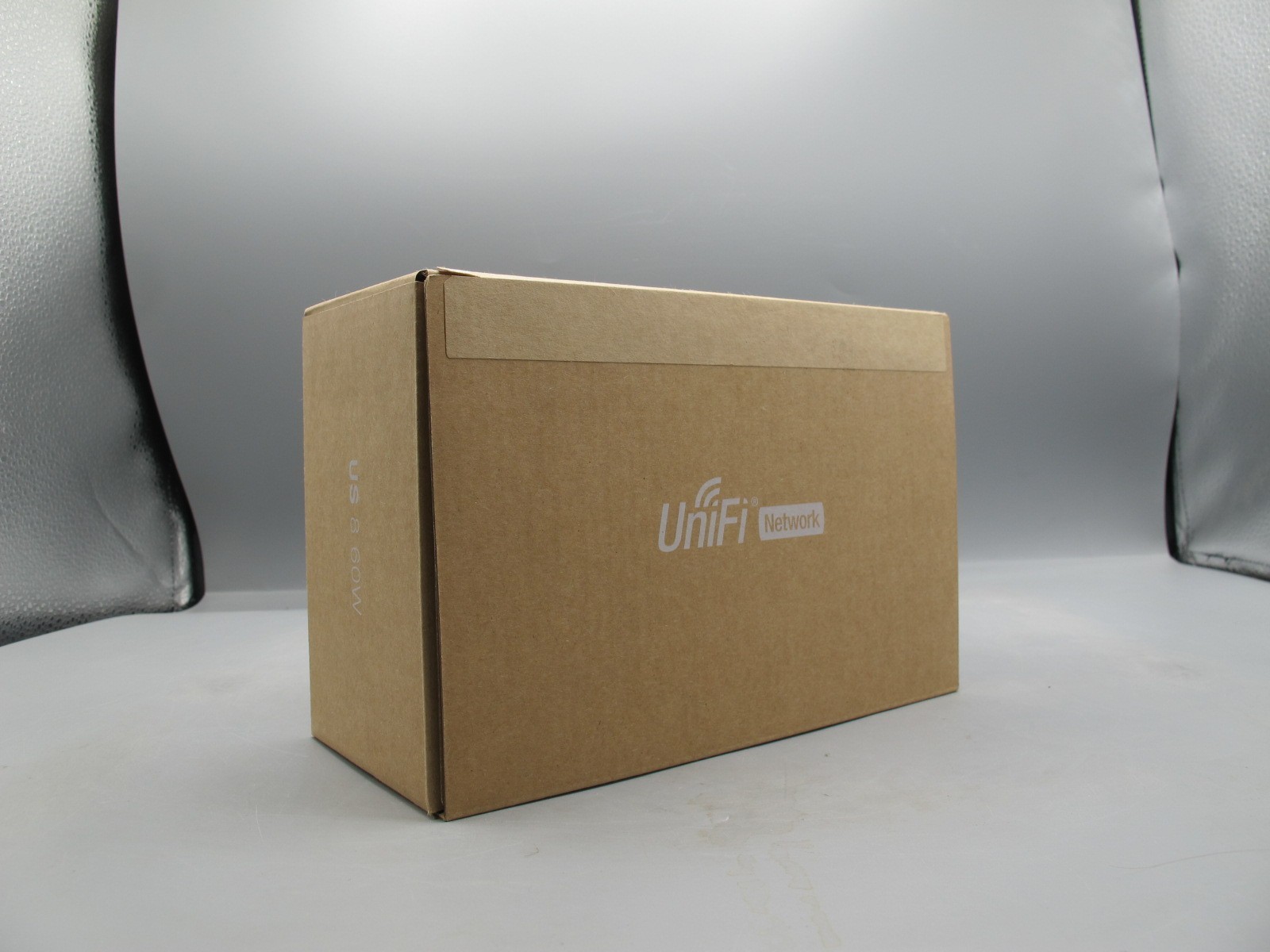 NEW UNOPENED Ubiquiti Networks UniFi 8 Port Ethernet Switch - US-8-60W