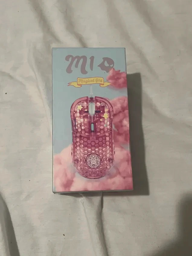Belle Delphine x Ghost M1 Magical Girl/Kitty Pink mouse and keyboard